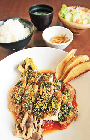 チキンの香草焼き定食